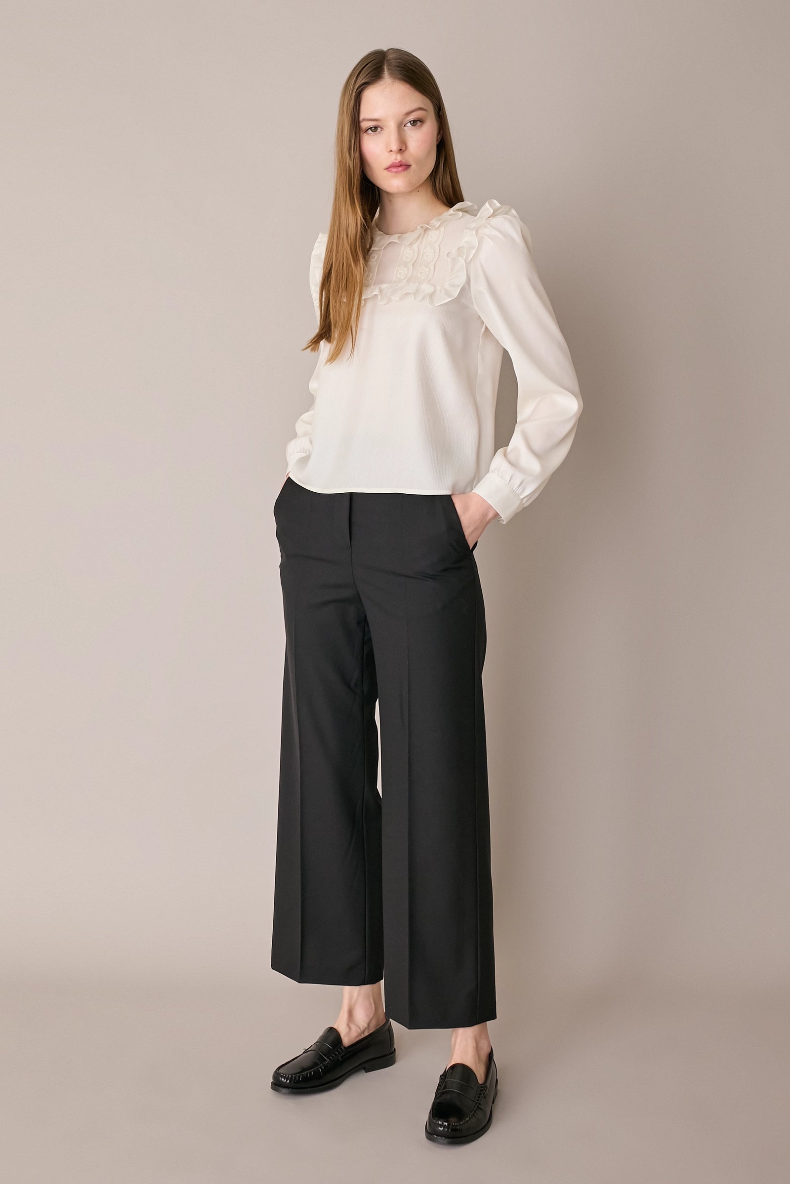 000N1102-021-2.webp