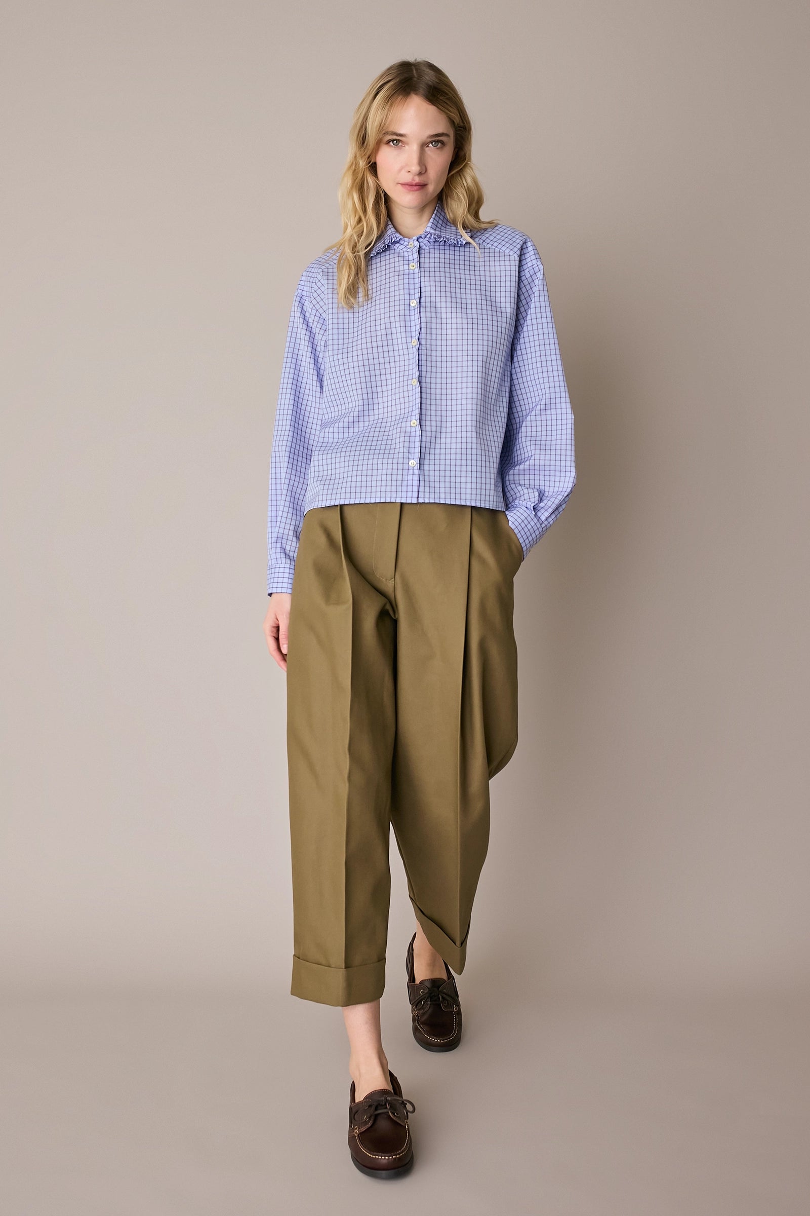 Camicia boxy con colletto volant