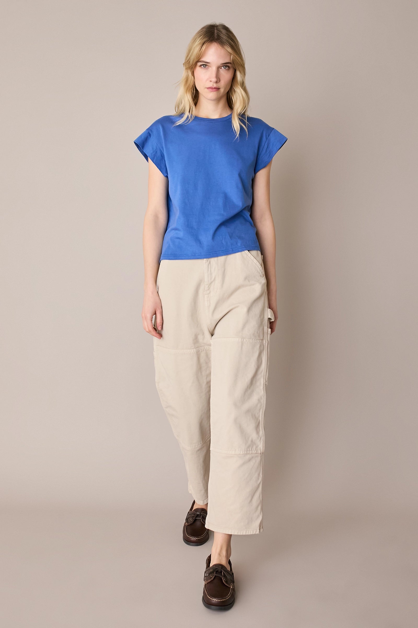 T-shirt con maniche a kimono