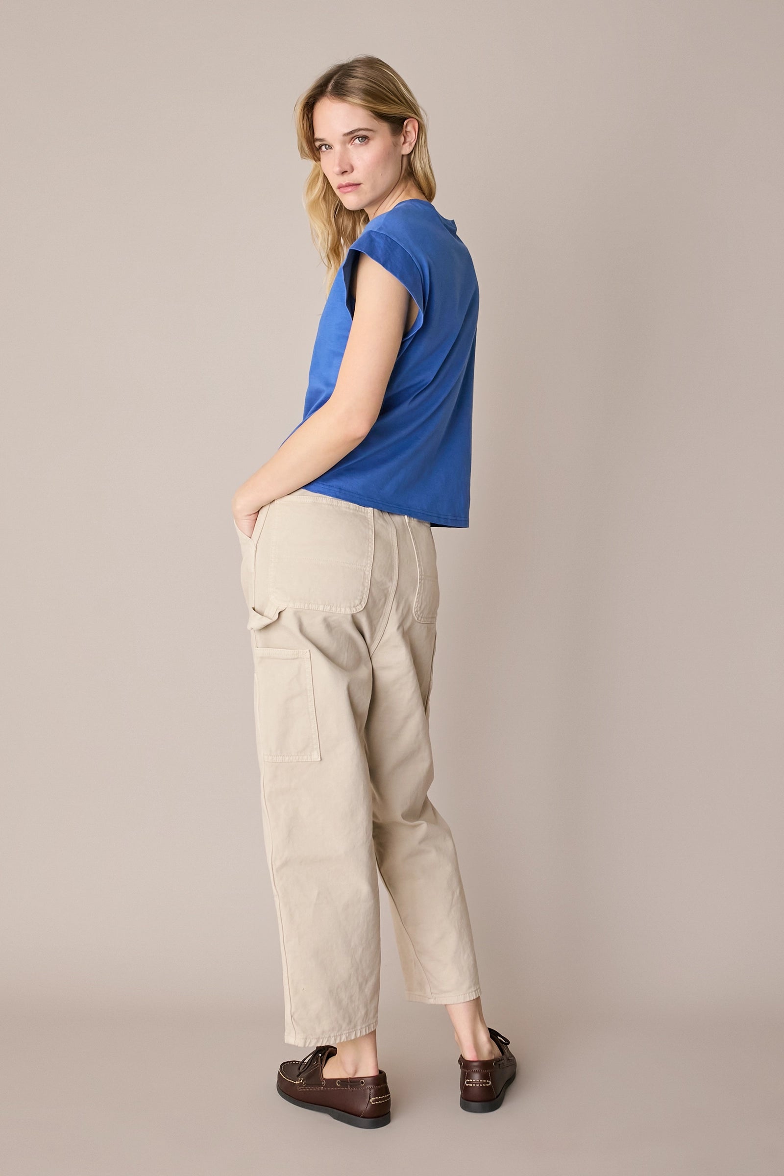 T-shirt con maniche a kimono