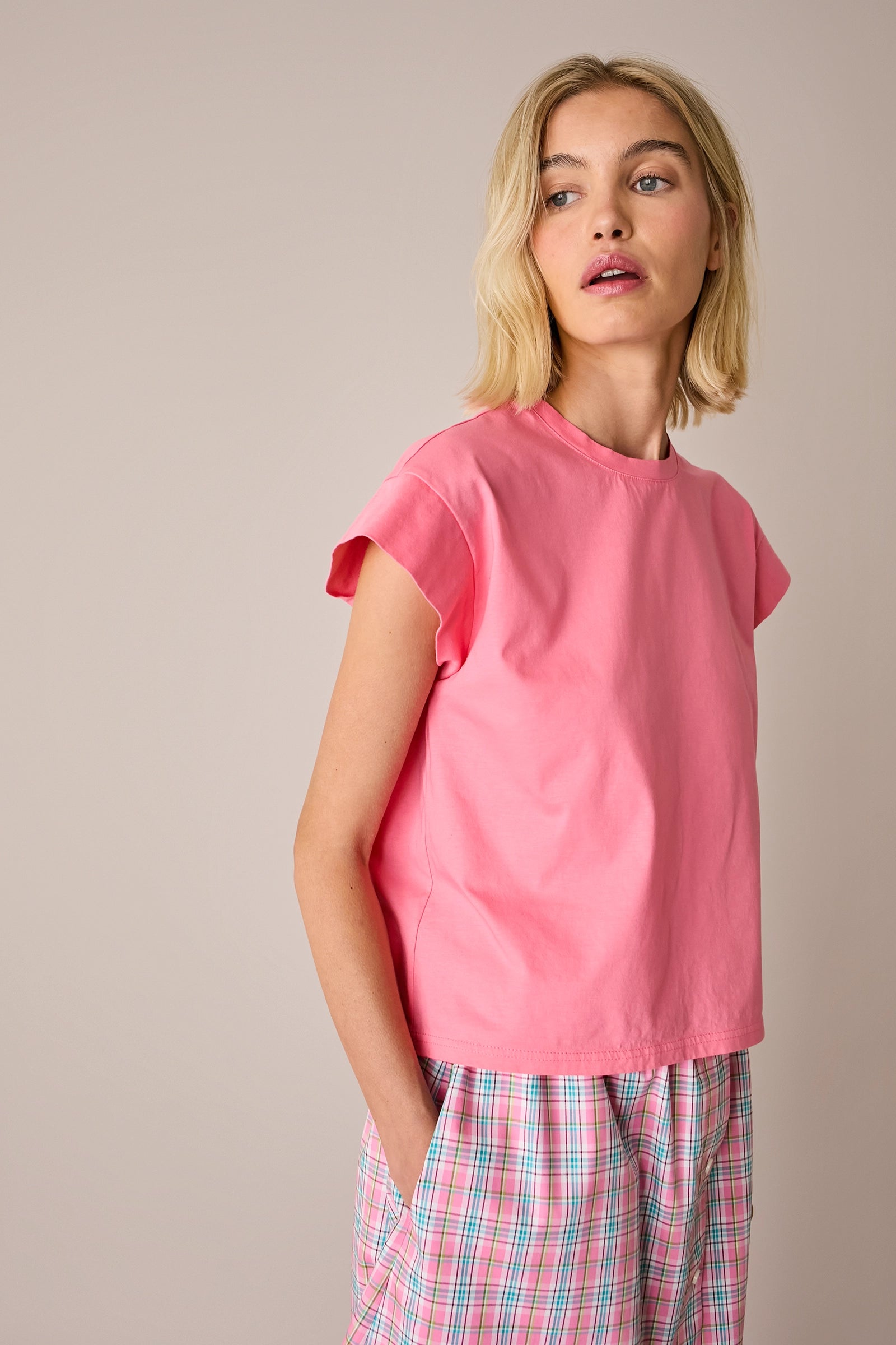 T-shirt con maniche a kimono