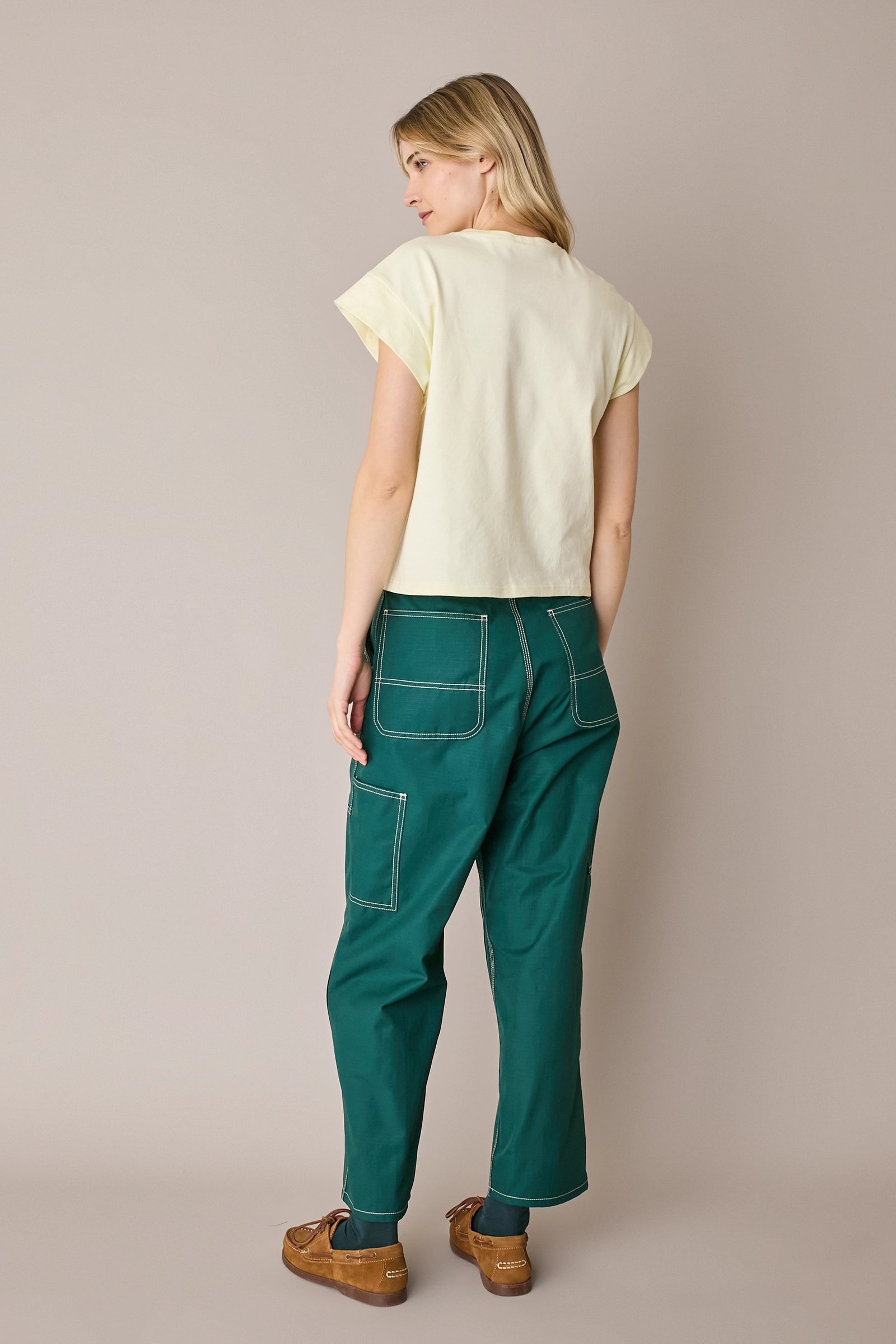 T-shirt con maniche a kimono