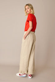 T-shirt con scollo ampio