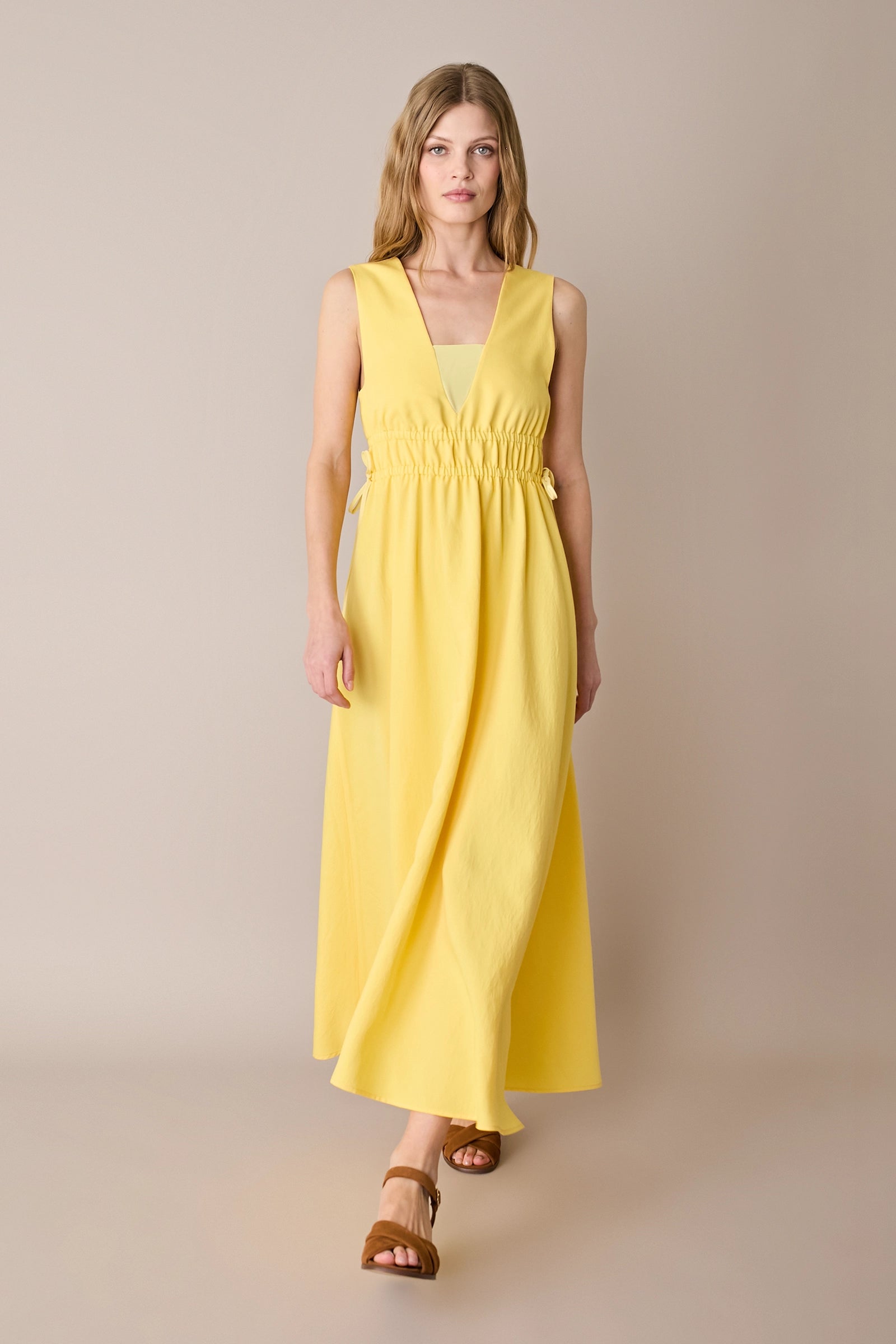 Long dress with gathered waist