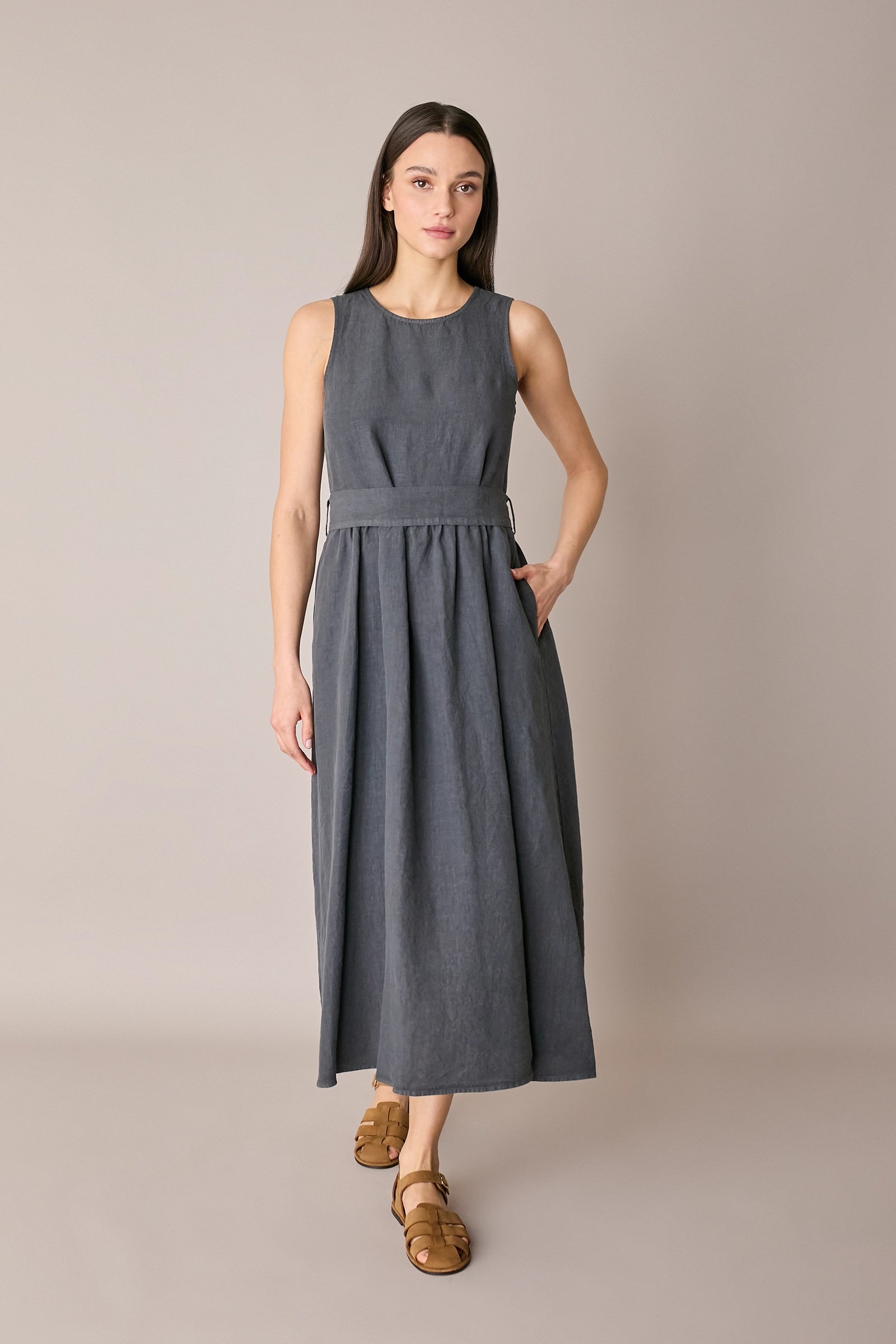 Long linen dress with matching belt