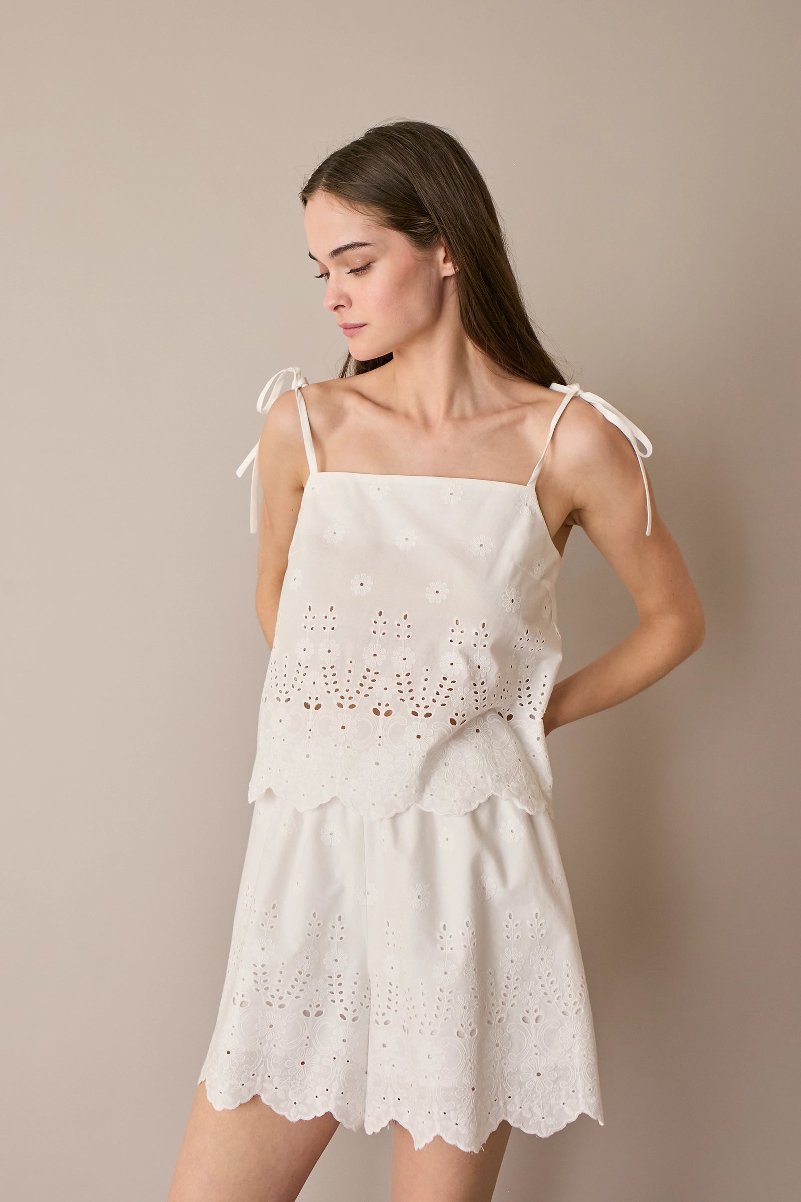 Broderie Anglaise shorts