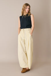 Pantaloni con impunture a contrasto – Everyday Wear