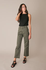 Pantaloni con fondo sfrangiato