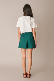 Pleated shorts