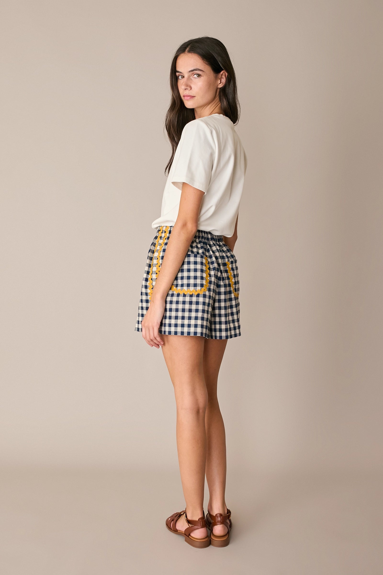 Shorts con serpentina