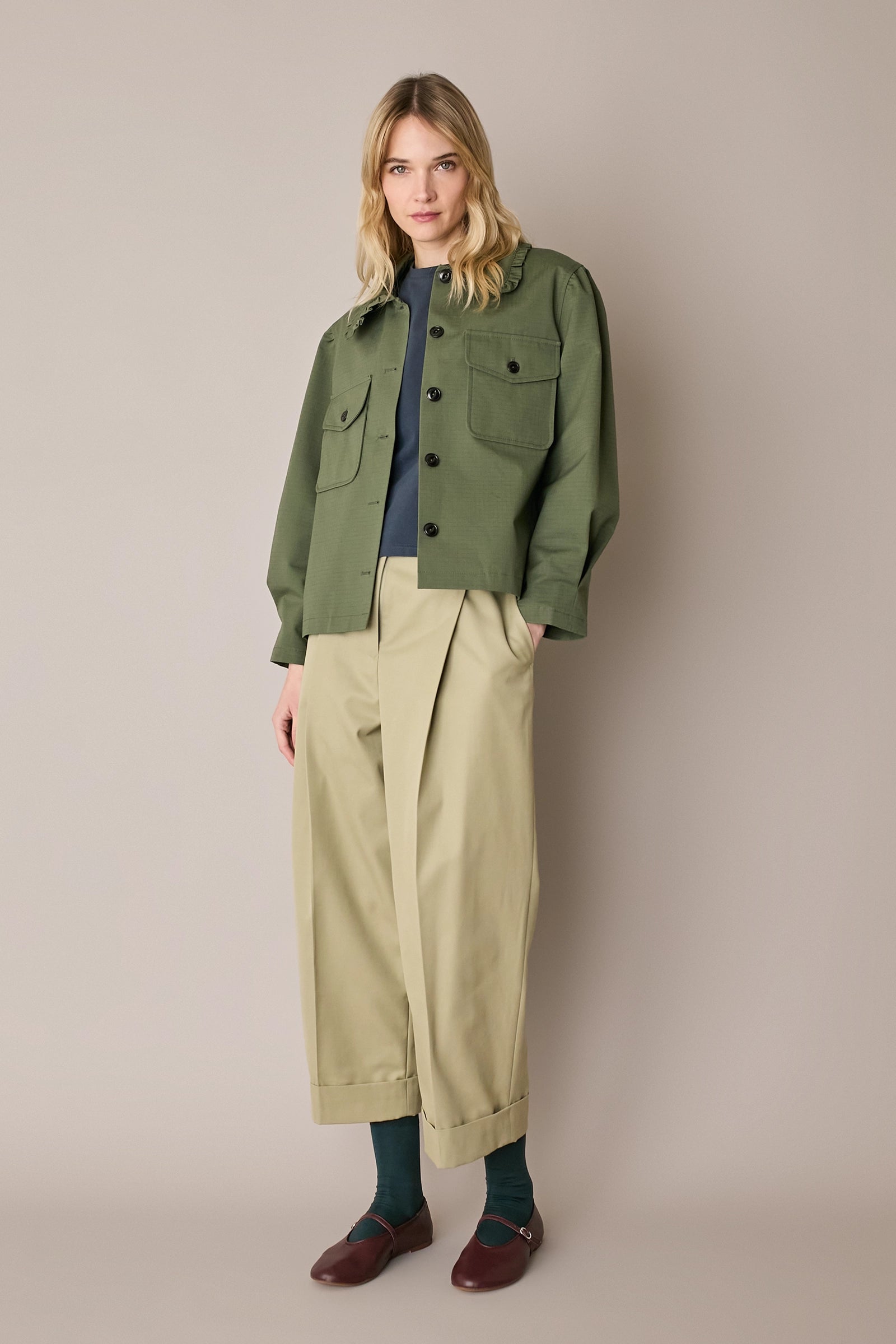 Ripstop cotton jacket with ruffled collar