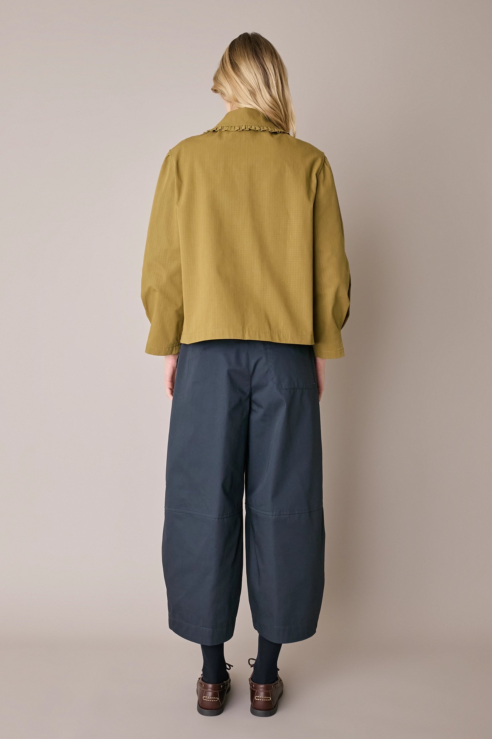 Ripstop cotton jacket with ruffled collar