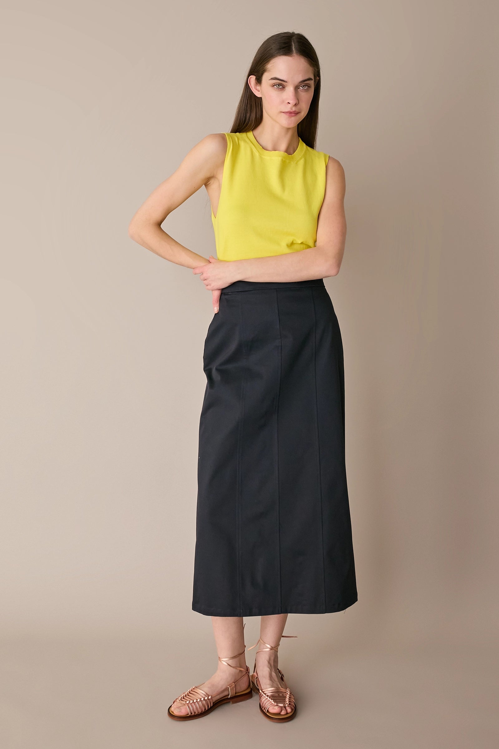 High-waisted pencil skirt
