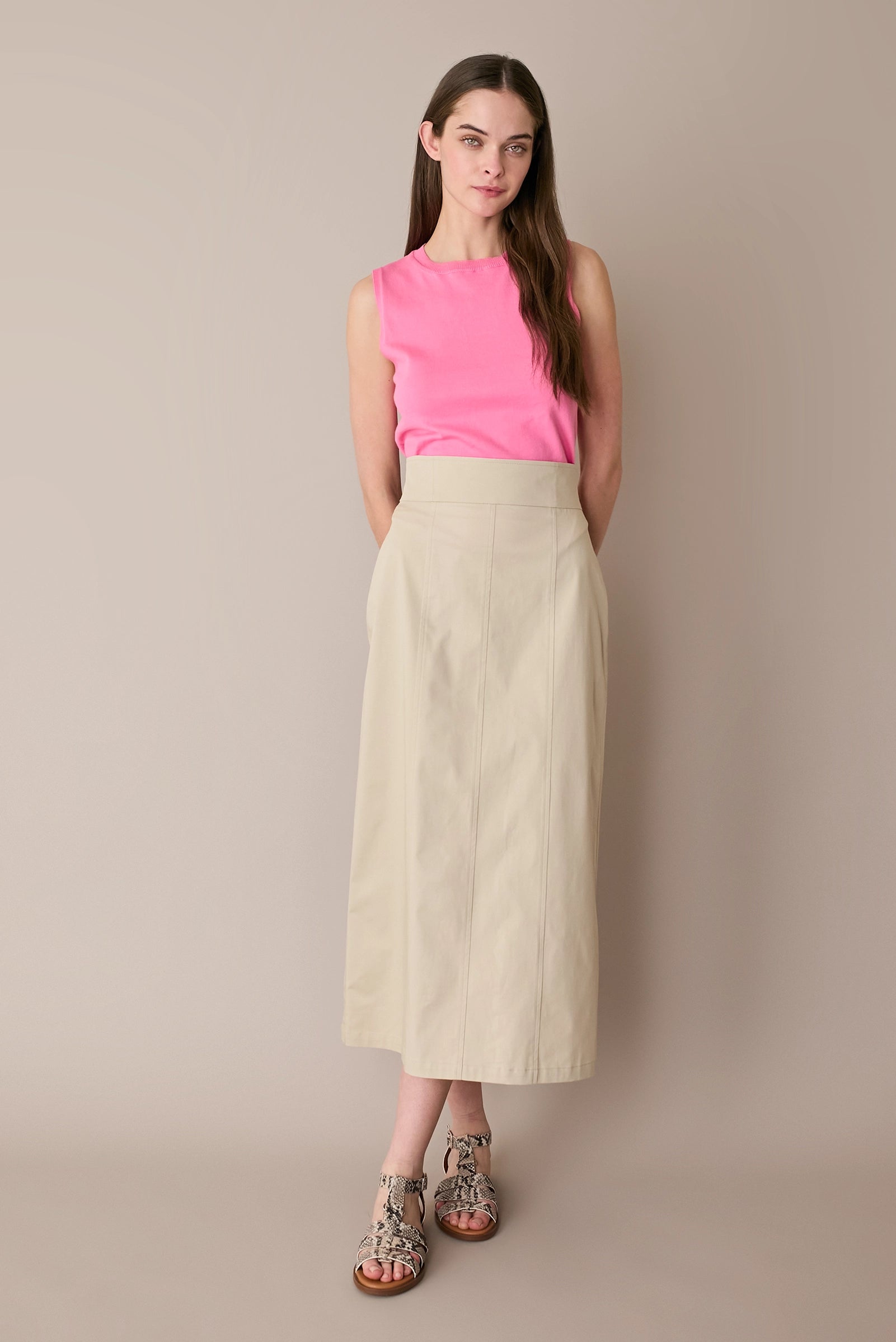 High-waisted pencil skirt