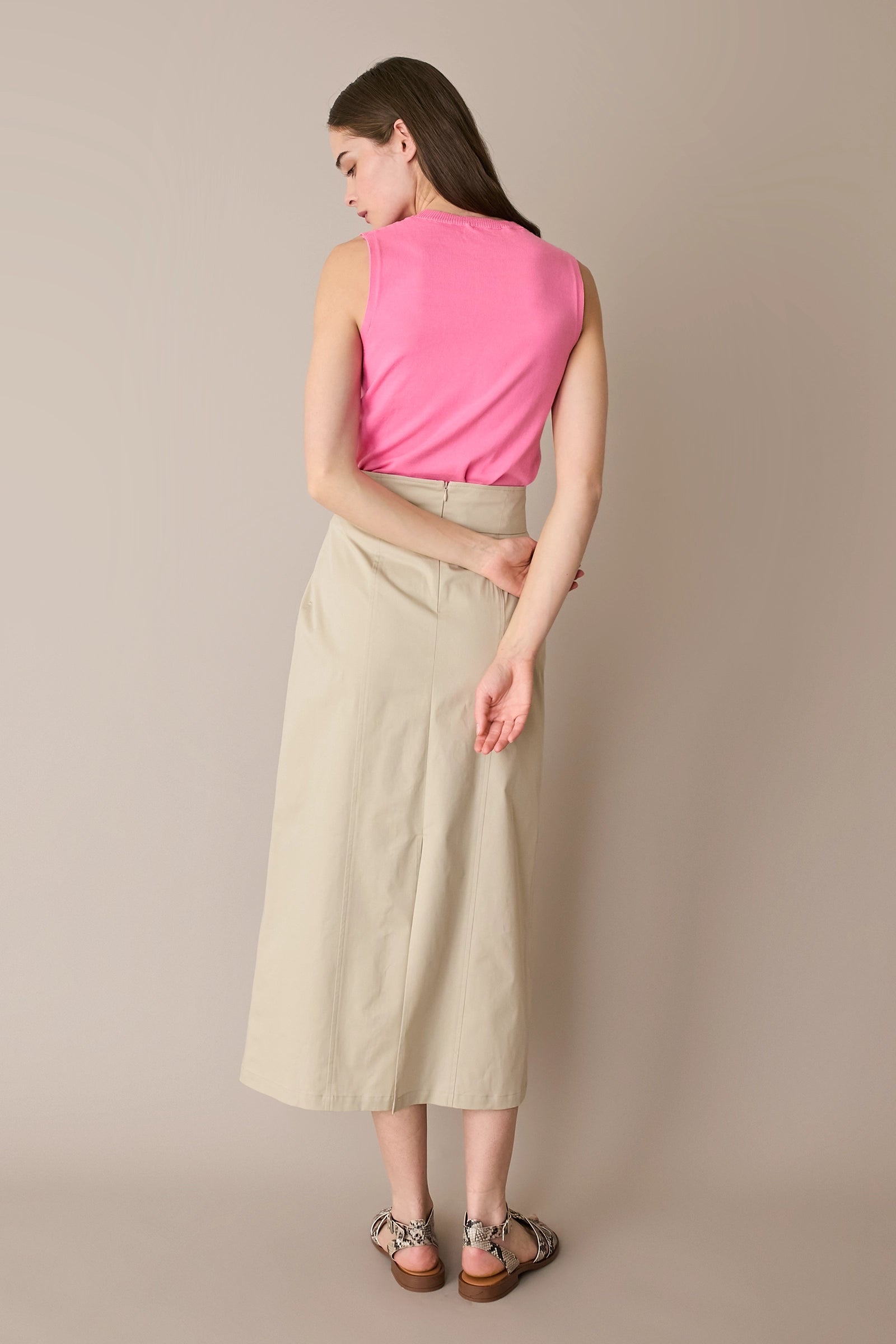 High-waisted pencil skirt