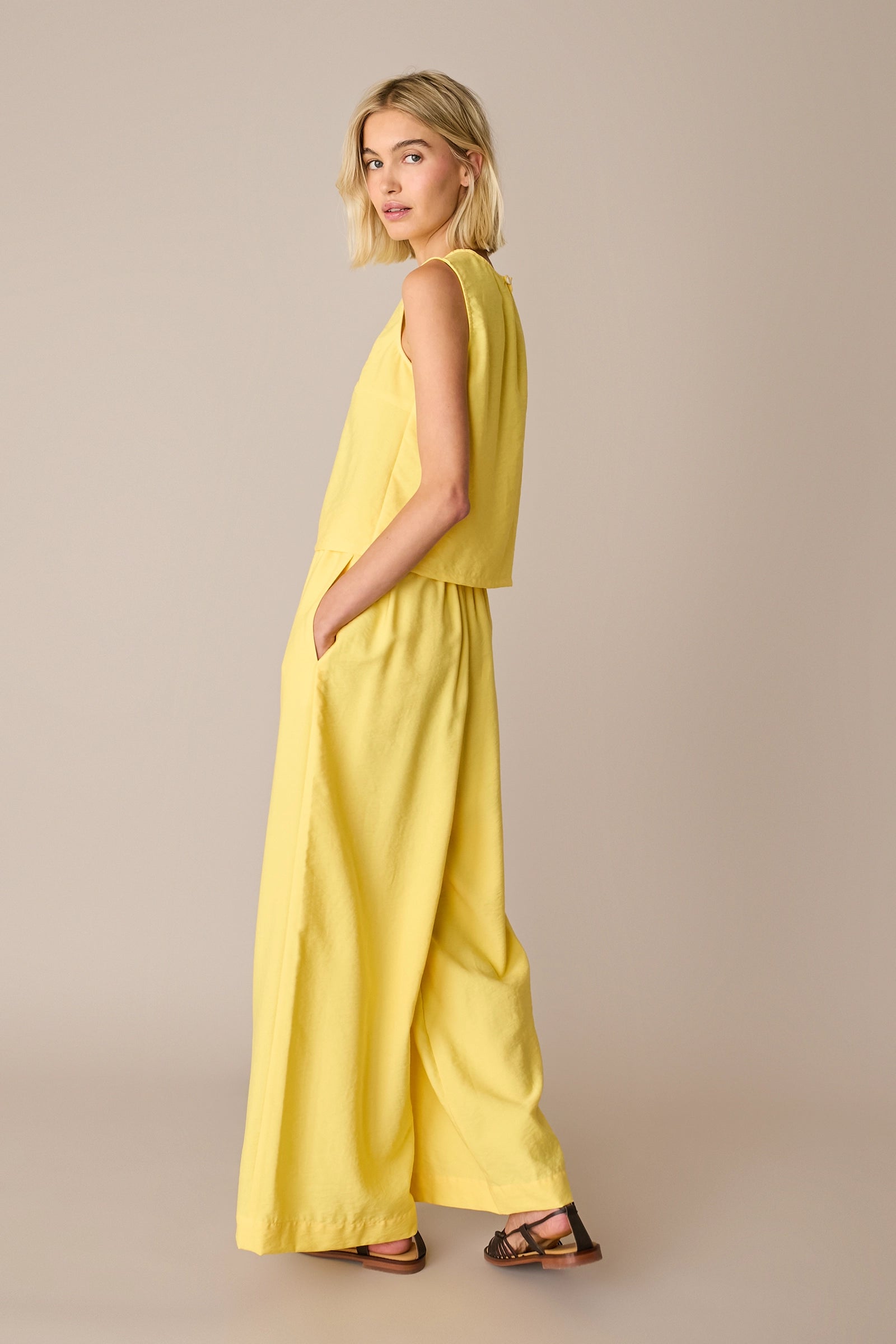 Relaxed co-ord set