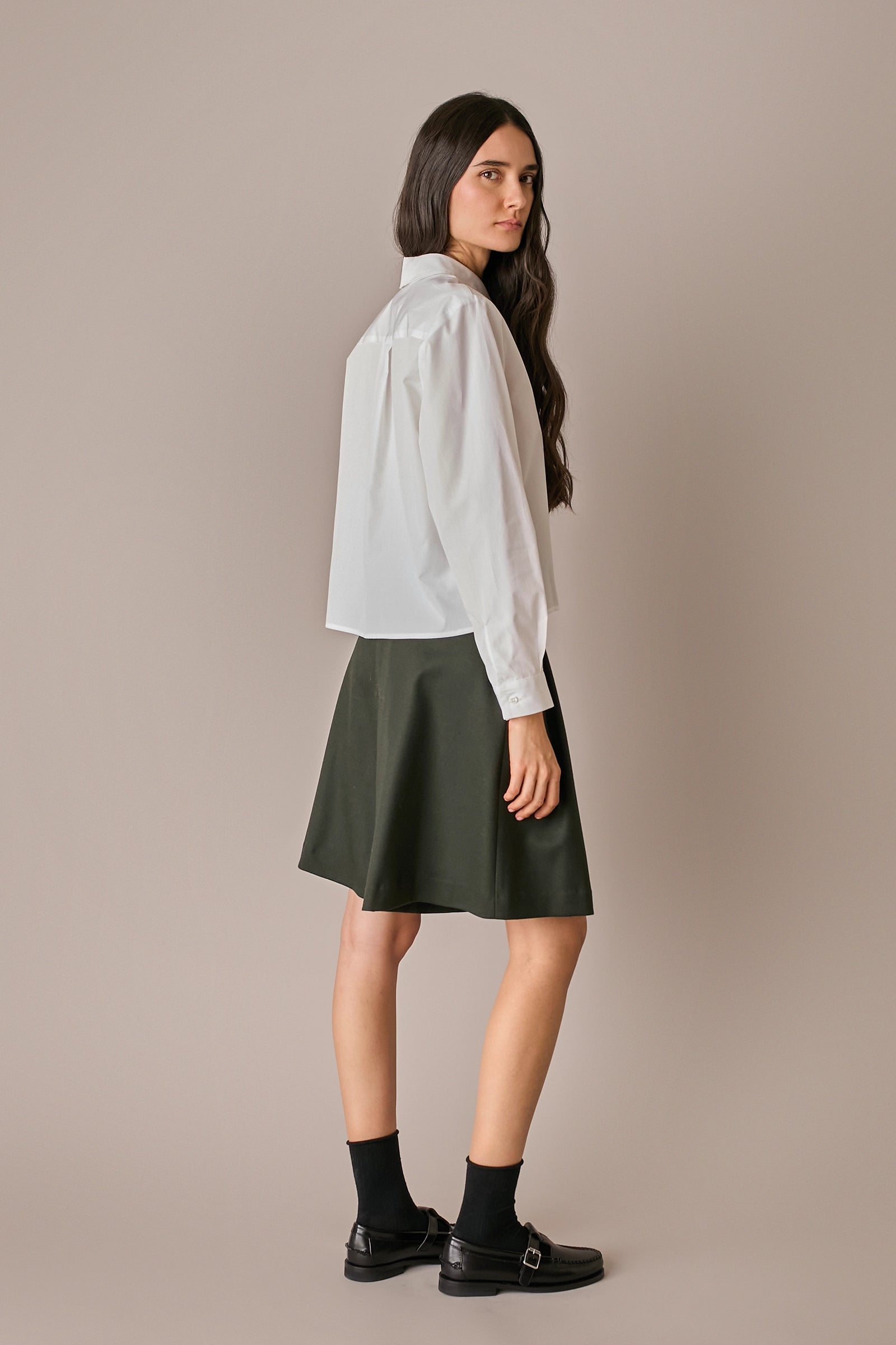 camicia con colletto stondato righine bianco-azzurro, made in italy
