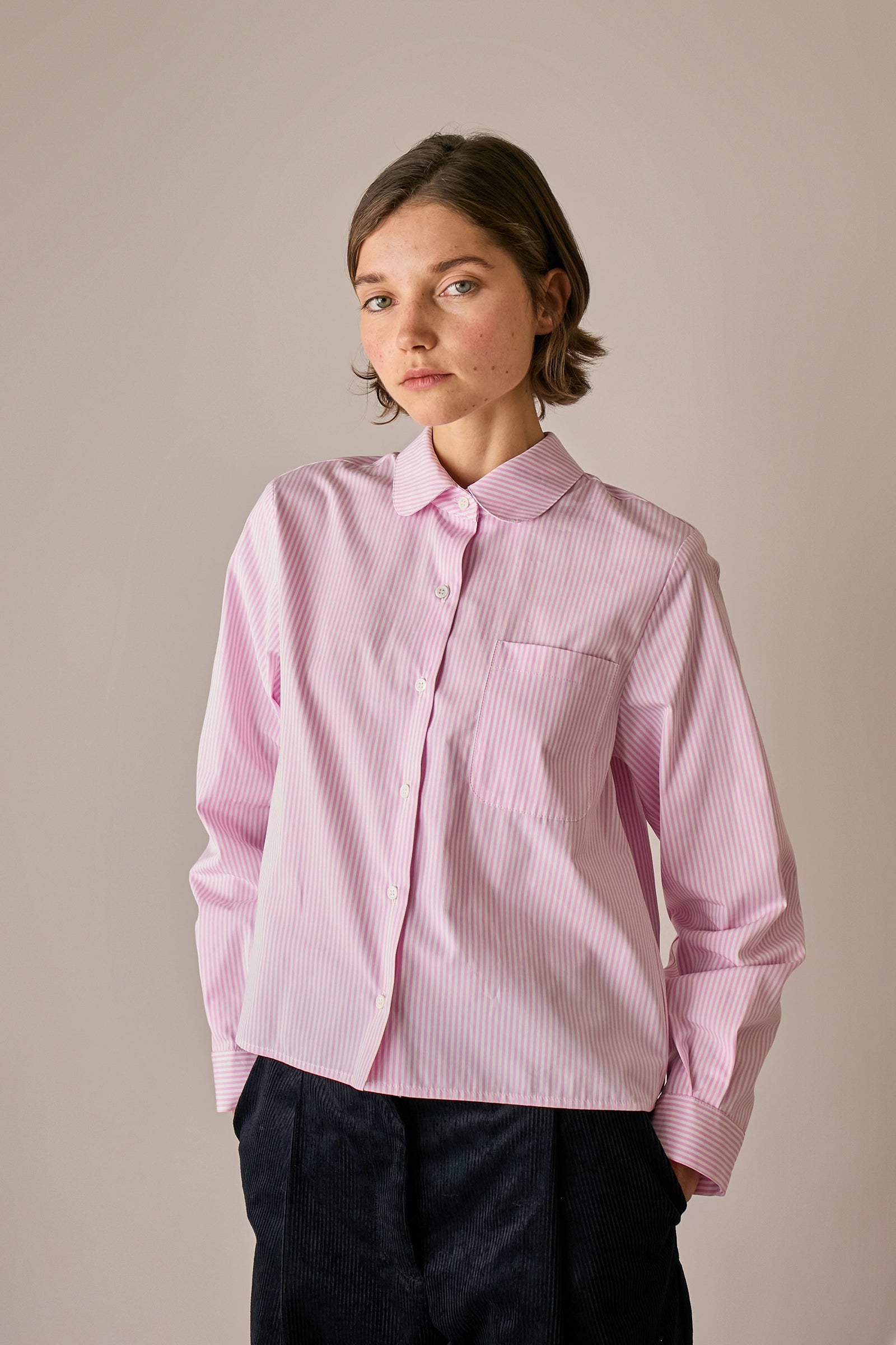 camicia con colletto stondato bianco, colletto stondato