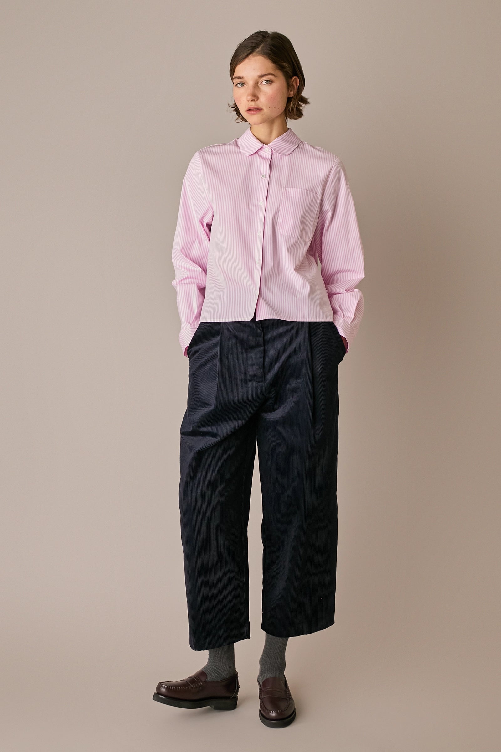 camicia con colletto stondato riga bianco - rosa, made in italy