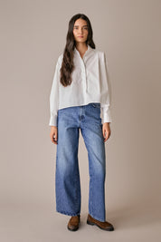 camicia boxy con pieghe, abbottonatura frontale, bianco
