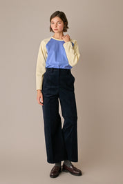baseball t-shirt a maniche lunghe, maniche raglan a contrasto, ecrù e azzurro