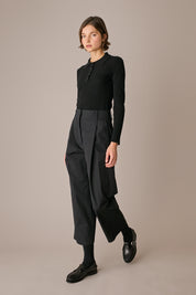 pantaloni in cotone con pinces, pinces frontali, nero