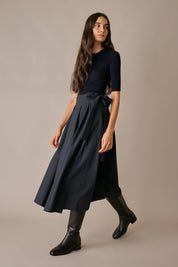 gonna midi con pieghe a cannoncino, pieghe a cannoncino, blu navy