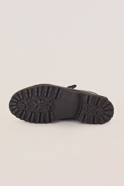 Lace-up loafers with Vibram sole