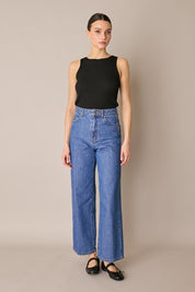 Ribbed boat-neck top