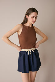 Ribbed boat-neck top