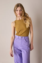 Ribbed boat-neck top