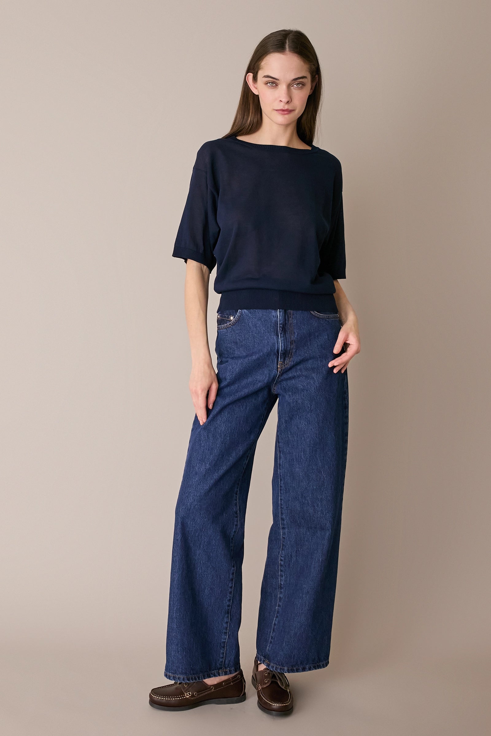 Maglia girocollo in cotone a mezze maniche