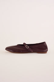Ballerine in nappa con cinturino