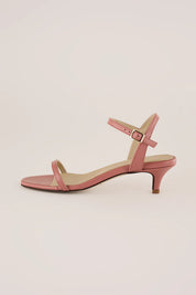 Sandali con kitten heel