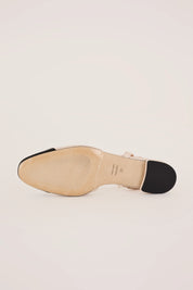 Two-tone slingback