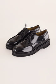 scarpe stringate lucide con suola alta, made in italy, abrasivato nero