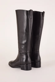 stivali con fondo in gomma tacco 4 cm nero, vera pelle
