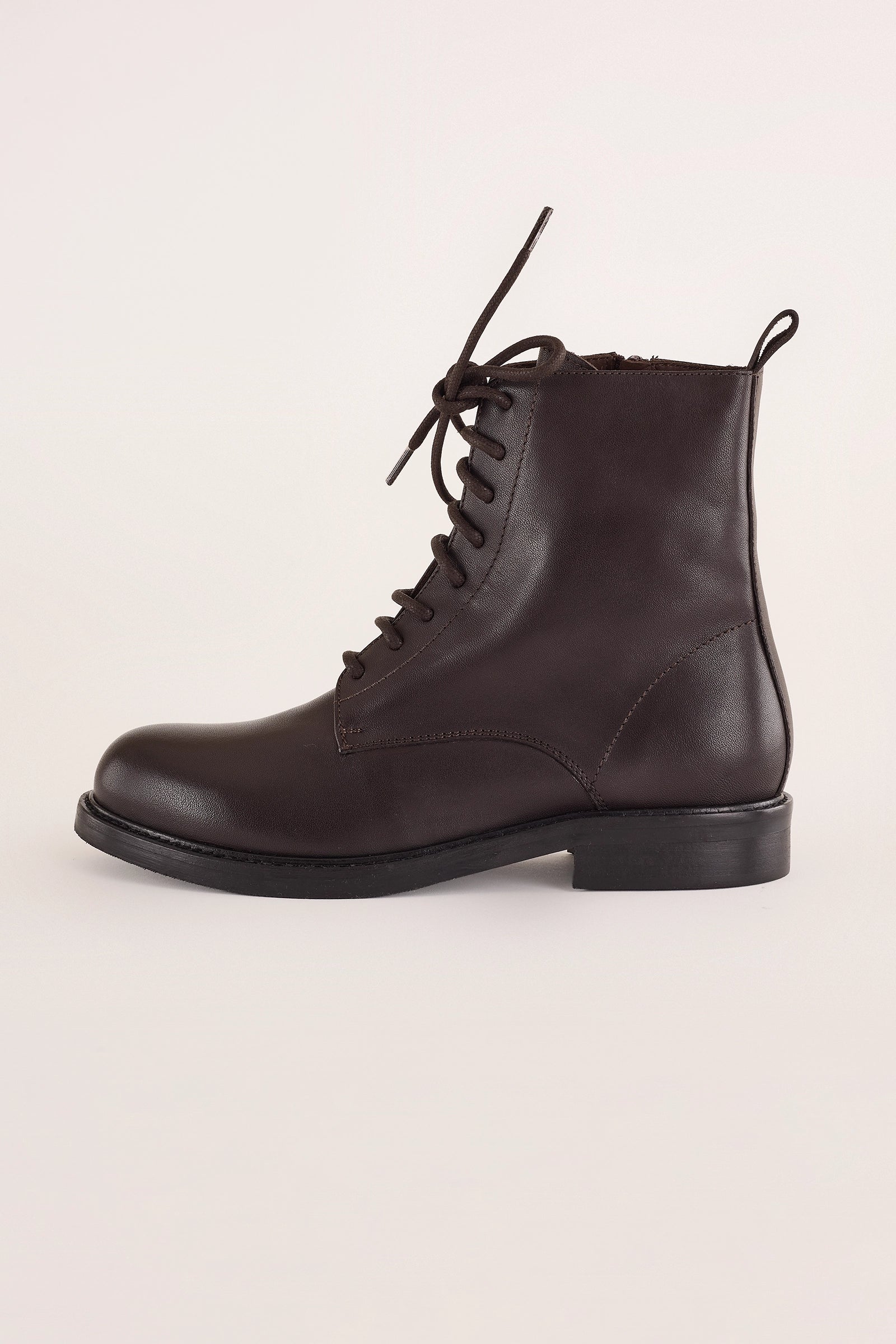 stivaletti stringati testa di moro, made in italy