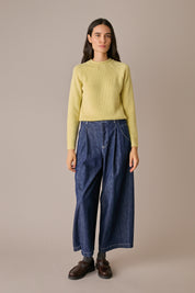 maglia a costine con maniche raglan giallino per look casual