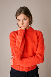 maglia collo a vulcano in alpaca e mohair arancio, made in italy