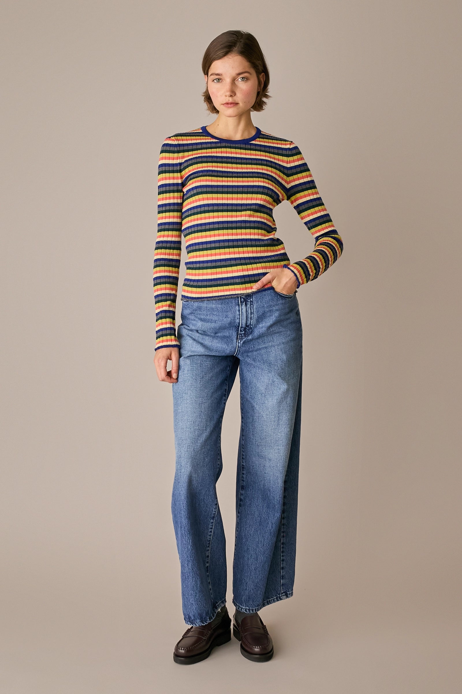maglia a costine millerighe bluette, modello girocollo a costine, made in italy