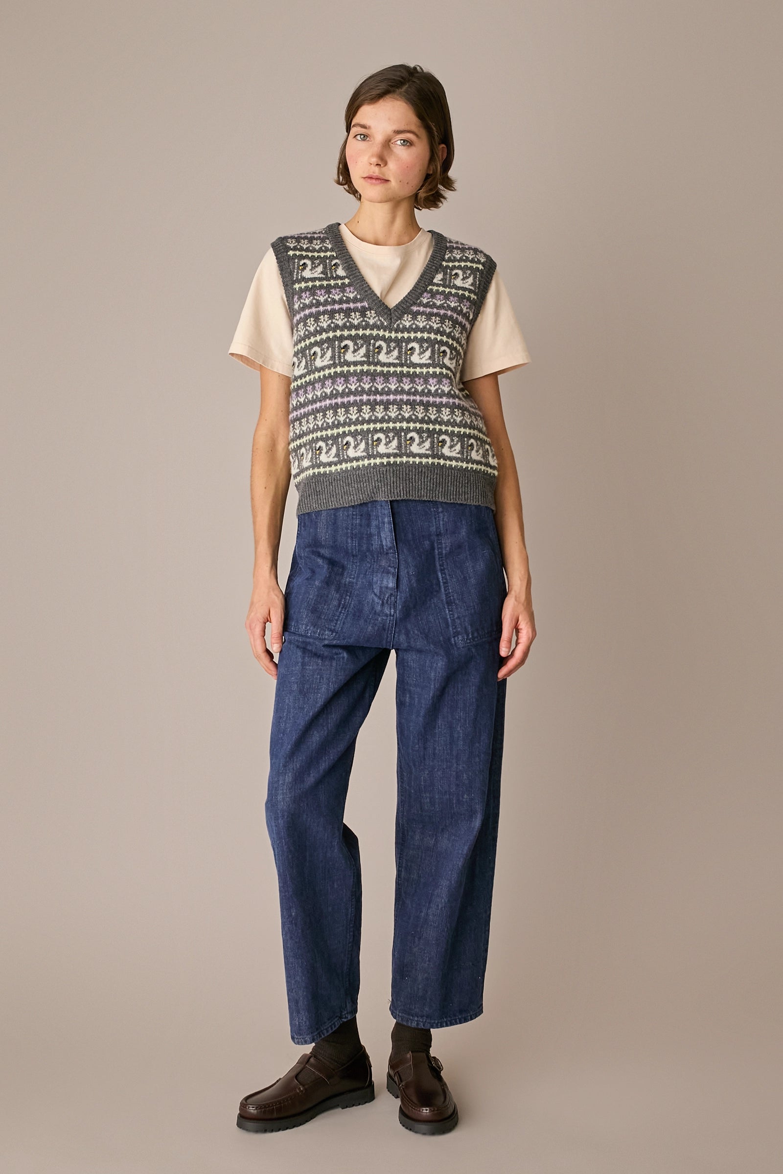 gilet swan dance, scollo a v, grigio scuro